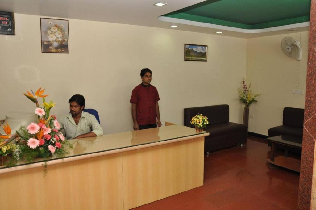 Hotelpearlinn Bangalore Dış mekan fotoğraf